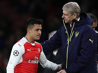Ozil and Sanchez want to stay:...